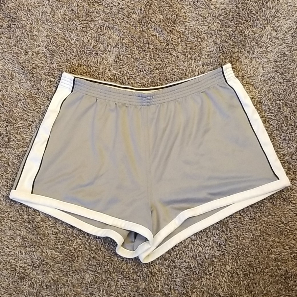 Abercrombie & Fitch shorts, women's size L